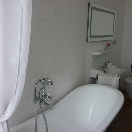 Bed & Breakfast B& B Le Nid En Ville