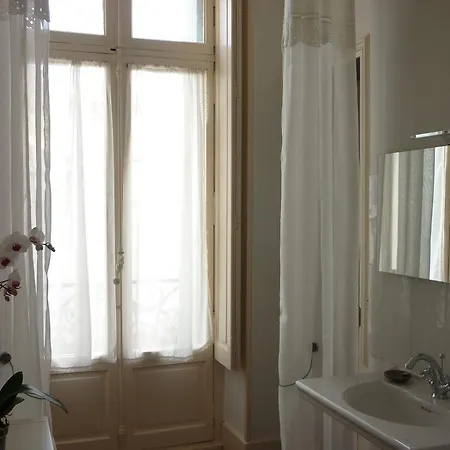 B& B Le Nid En Ville *