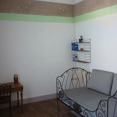 B& B Le Nid En Ville Bed & Breakfast *